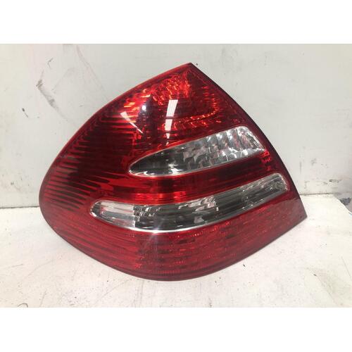 Mercedes E Class Left Tail Light W211 Sedan 08/02-07/06