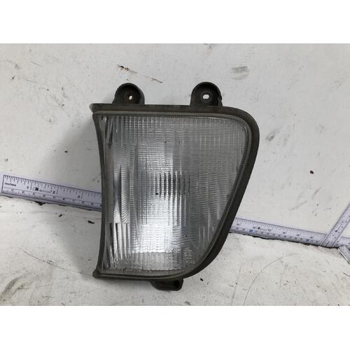 Toyota TOWNACE Right Inner Park Light YR39 04/92-12/96 