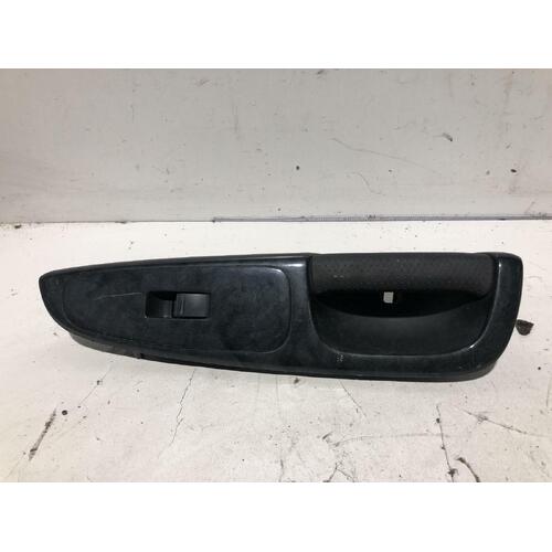 Toyota ESTIMA Power Window Switch XR30/XR40 Left Front 00-06