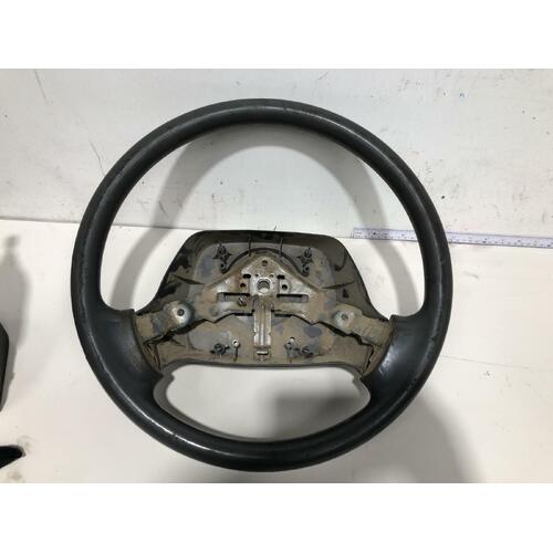 Toyota Hiace Steering Wheel SBV RCH12 10/95-07/99