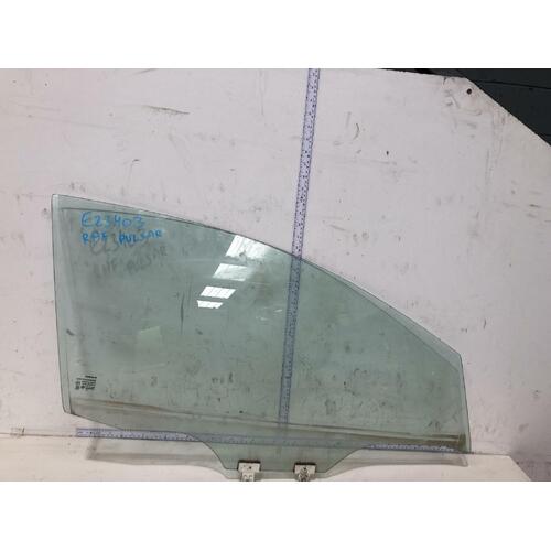 Nissan Pulsar Right Front Door Glass B17 12/2012-12/2017