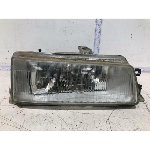 Toyota COROLLA Right Head Light AE92 Sedan & Hatch 06/89-08/94