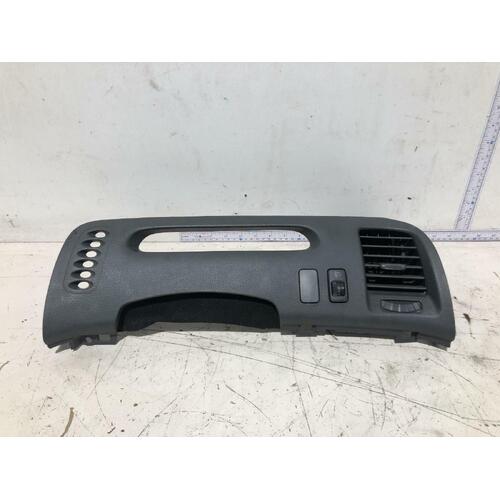 Toyota ESTIMA Dash Vent/ Surround XR30/XR40 Right Dash 00-06 