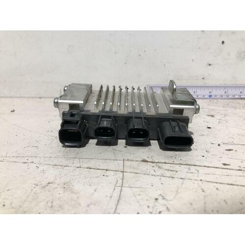 Toyota HIACE Controller Glow Plug KDH201 03/05-04/19 P/N 28551-30010