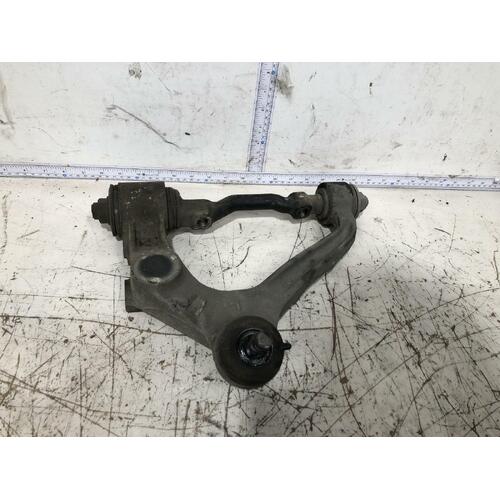 Toyota Hiace Left Front Upper Control Arm RZH113 10/1998-12/2004