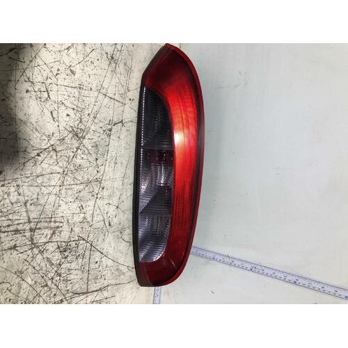 Holden BARINA Right Taillight XC 3DR/ 5DR Hatch 03/01-01/04 P/N 09114337