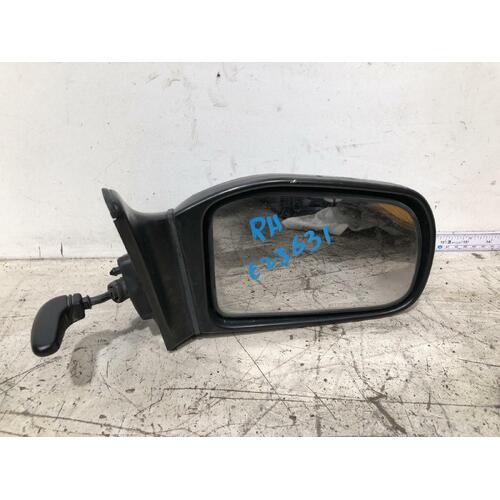 Toyota COROLLA Right Door Mirror AE101 Manual 05/92-10/99 