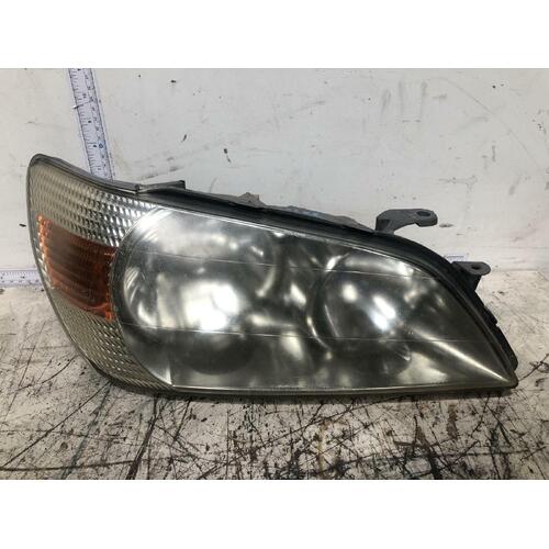 Lexus IS200/IS300 Right Headlight IS200 Halogen 01/98-07/05