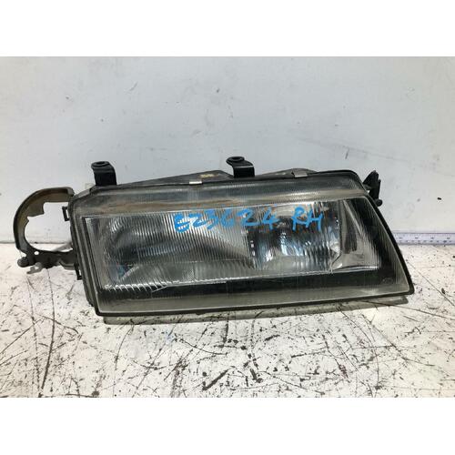 Mitsubishi MAGNA Right Headlight TH 03/99-08/00