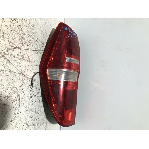 Hyundai ILOAD/IMAX Left Taillight TQ 11/07- Tailgate Type