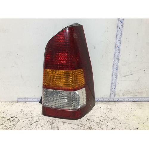 Mazda TRIBUTE Right Taillight YU SERIES 02/01-11/03