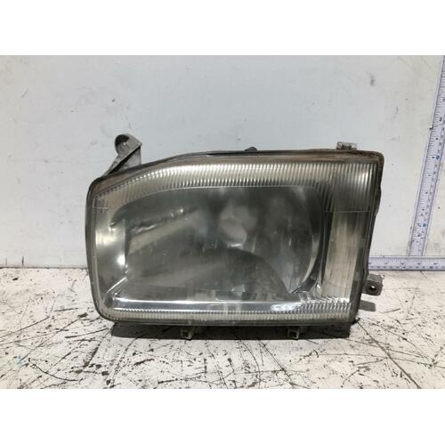 Nissan PATHFINDER Left Headlight R50 02/99-06/05 