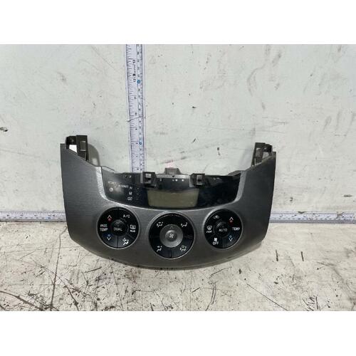 Toyota RAV4 Heater Controls ACA33 11/2005-12/2012