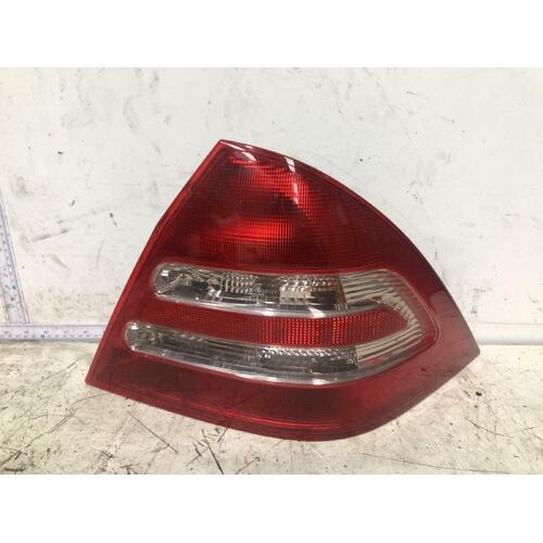 Mercedes C CLASS Right Taillight W203 Sedan 10/02-04/04