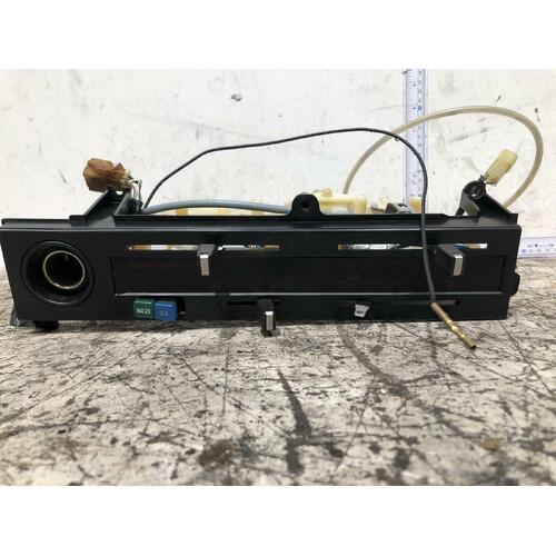 Toyota COROLLA Heater & A/C Controls AE82 09/85-05/89 