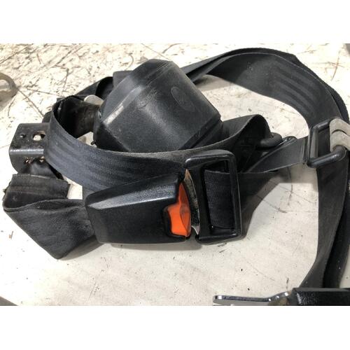 Toyota COROLLA Seat Belt & Stalk Right Rear AE82 09/85-05/89