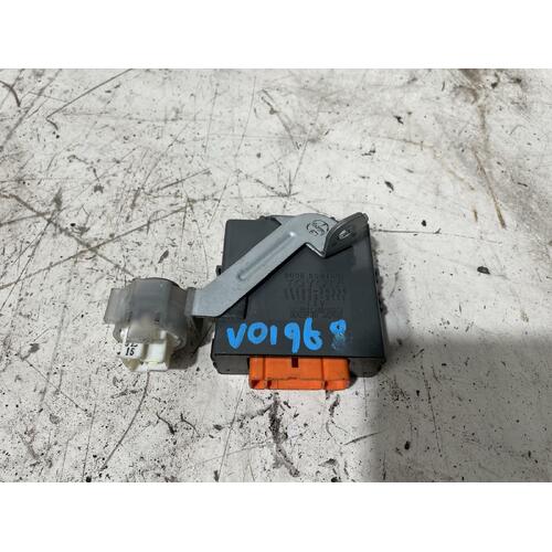 Toyota Soarer SC400 Door Control Relay UZZ31 1990-2000