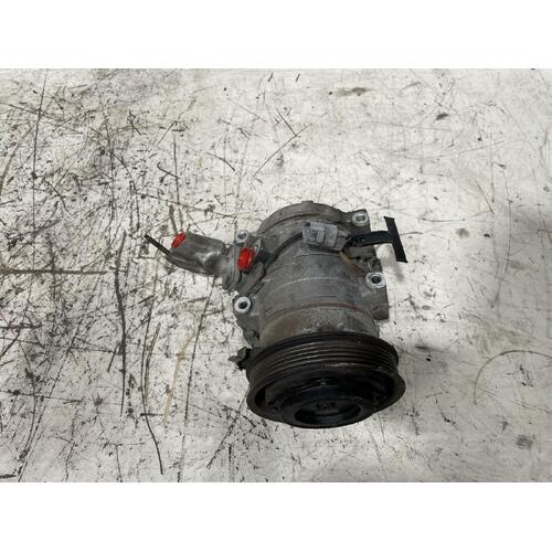 Toyota Kluger A/C Compressor MCU28 01/2001-04/2007