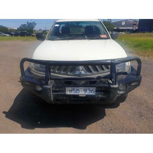 Mitsubishi Triton Steel Bull Bar Ironman Bull Bar ML 07/06-08/09