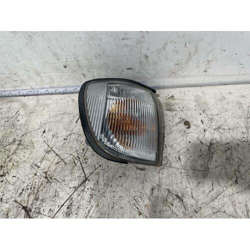 Nissan Pathfinder Right Corner Light R50 02/99-06/05