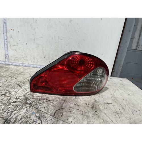 Jaguar X Type Right Tail Light X400 09/01-12/10