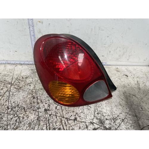 Toyota Corolla Left Tail Light AE112 10/99-11/01