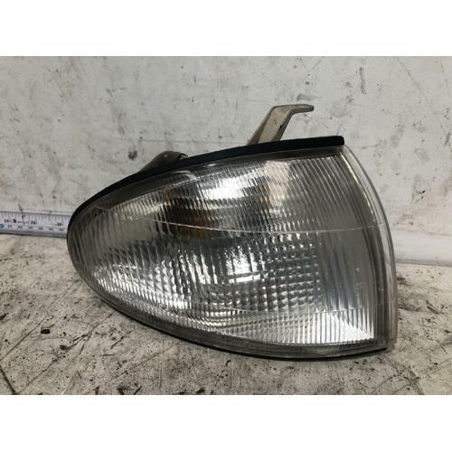 Hyundai EXCEL Right Corner Light X3 3DR Hatch 10/94-09/00