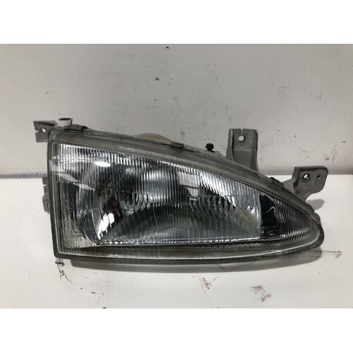 Hyundai EXCEL Right Headlight X3 Hatch 3DR 10/94-09/00 