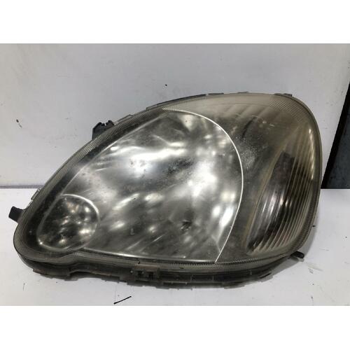 Toyota ECHO Left Headlight NCP10 Hatch 10/02-09/05 