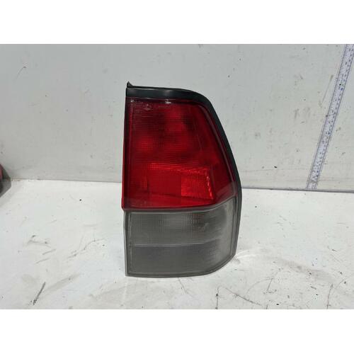 Mitsubishi Magna Right Tail Light TJ II 03/1997-08/2005