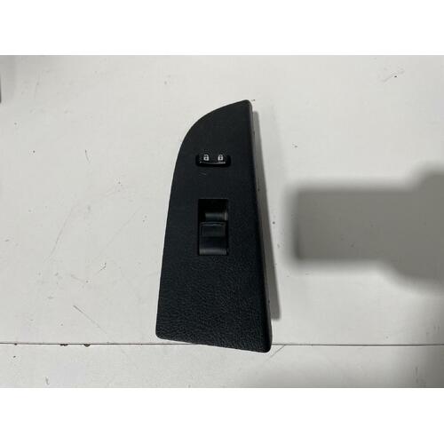 Toyota Kluger Left Front Window Switch GSU40 05/2007-02/2014