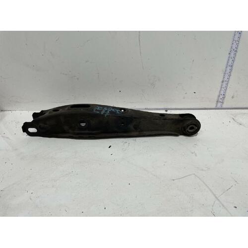 Lexus IS200 Left Rear Large Lower Control Arm GXE10 01/1998-0/2005