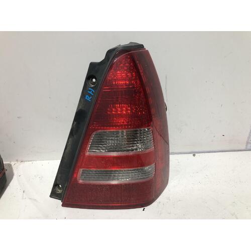 Subaru FORESTER Right Taillight XS 07/02-05/05