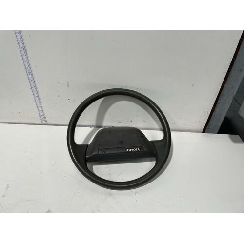 Toyota Hiace Steering Wheel RZH103 11/1989-08/1998