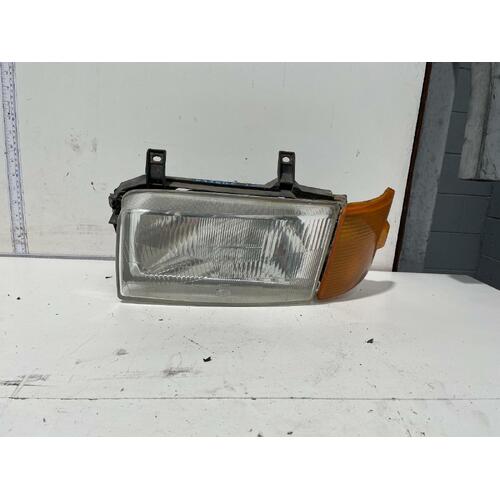 Volkswagen Transporter Left Head Light with Corner Light T4 11/1992-08/2004