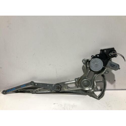 Toyota RAV4 Right Front Window Regulator ACA33 11/05-11/12