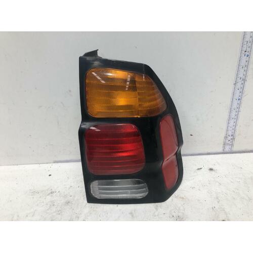 Mitsubishi CHALLENGER Right Taillight PA 09/00-05/04