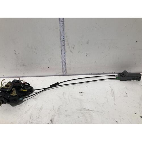 Toyota Hilux Left Front Door Lock Mechanism GGN15 02/2005-08/2015