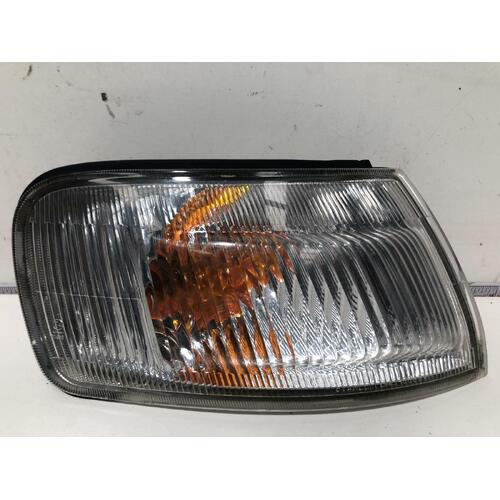 Honda ODYSSEY Right Corner Light RA 05/95-03/00