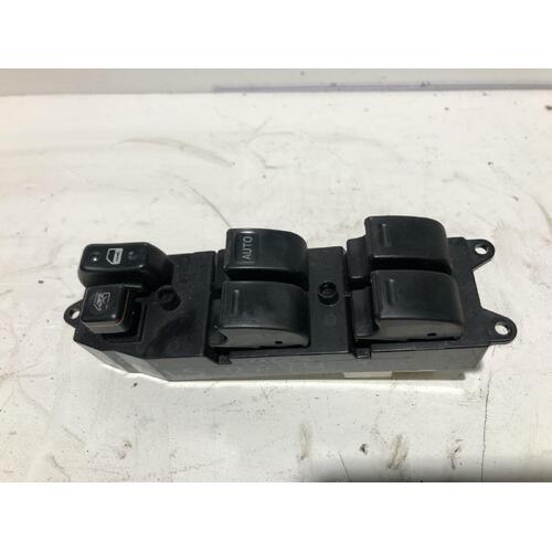 Toyota RAV4 Power Window MASTER Switch SXA10 5DR 10/97-06/00 84820-12410