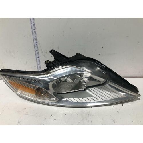 Ford MONDEO Right Headlight MA-MC Halogen 10/07-12/14