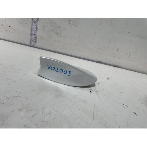 Lexus CT200H Shark Fin Antenna ZWA10 03/2011-Current