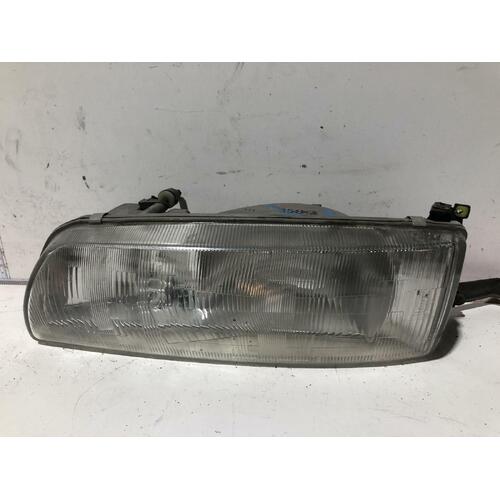 Toyota TARAGO Left Head Light TCR10 09/90-05/00