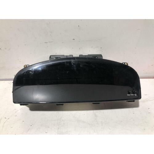 Mitsubishi VERADA Instrument Cluster KJ 08/00-09/03