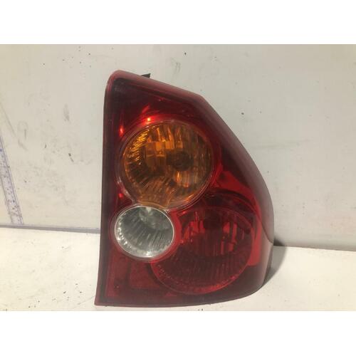 Mitsubishi MAGNA Right Tailight TL-TW Sedan 07/03-08/05