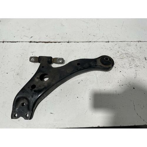 Toyota Estima Left Front Lower Control Arm MCR30 2000-2006