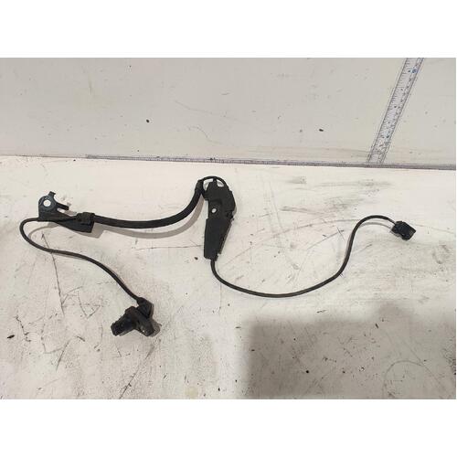 Toyota Camry Left Front ABS Sensor AVV50 12/2011-05/2015