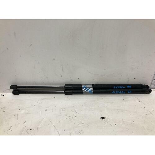 Honda CRV Tailgate Struts RE Pair 02/07-10/12