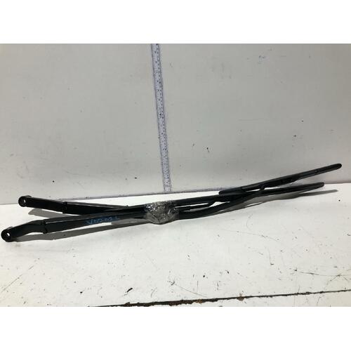 Toyota Corolla Front Wiper Arms ZWE211 07/2018-Current