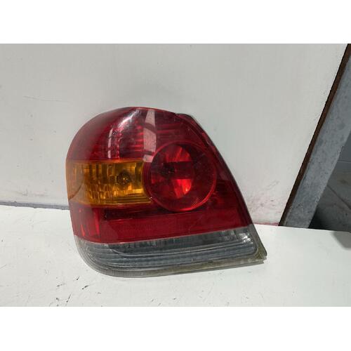 Toyota Echo Left Tail Light NCP12 10/2002-09/2005